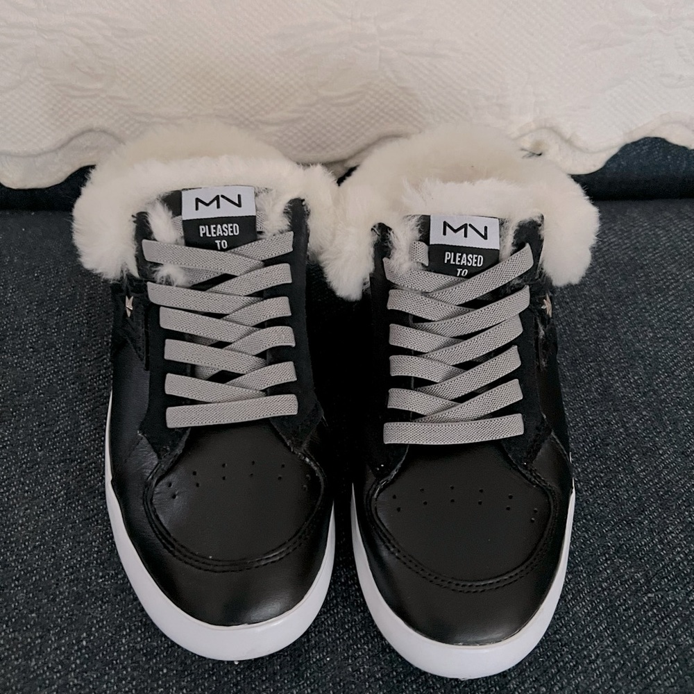 Slip on fur lined sneakers